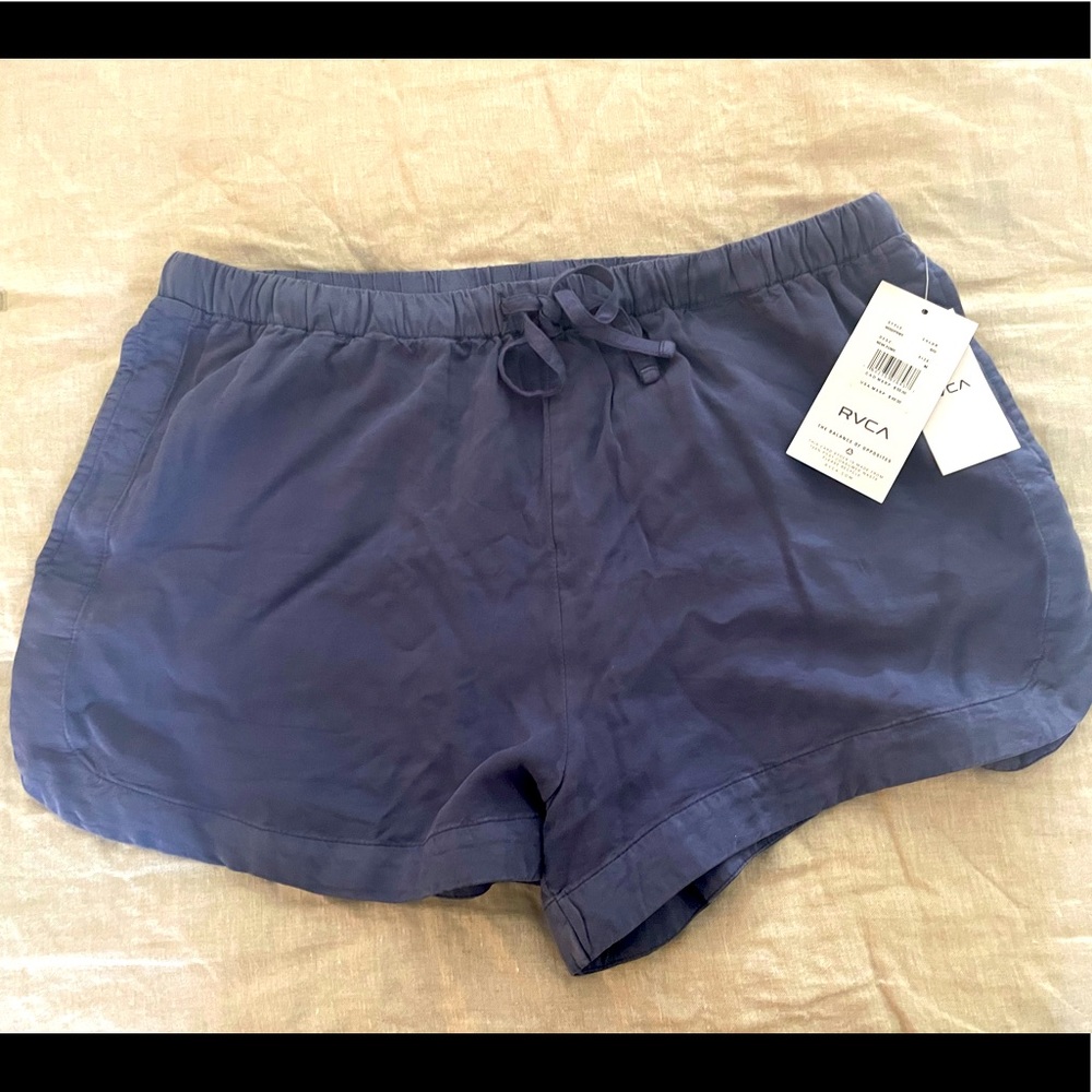 RVCA pull on tie waist shorts